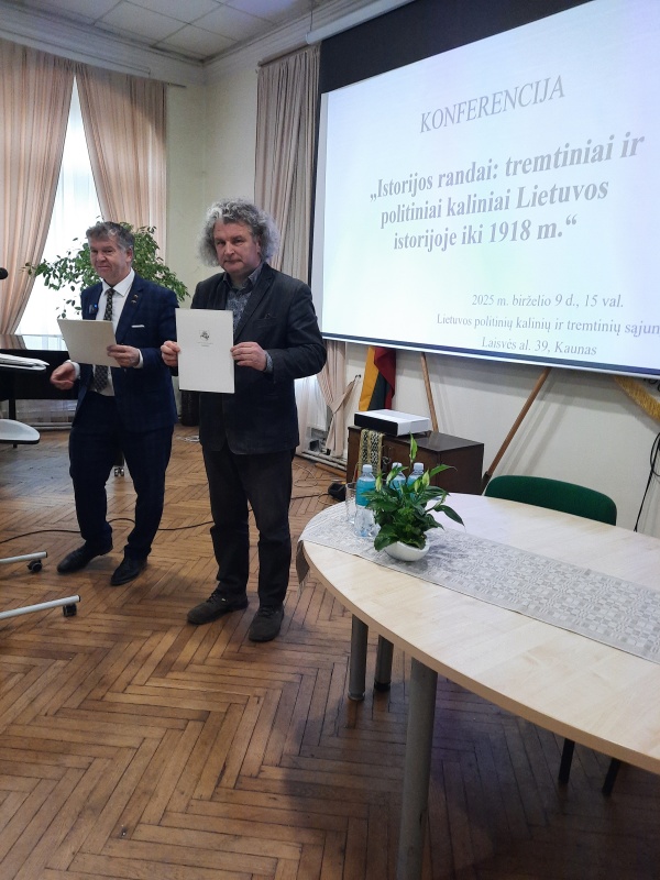 Prof. V.Rakutis, dr. R.Kaminskas