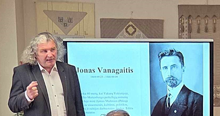 Dr. Raimundas Kaminskas renginyje, skirtame J. Vanagaičiui atminti